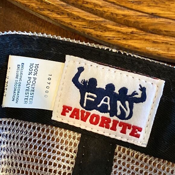 Las Vegas Golden Knights SnapBack Mesh Truckers Cap - Picture 7 of 8